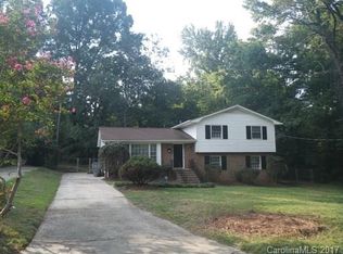 4718 Cinderella Rd, Charlotte, NC 28213