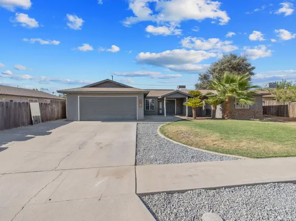 916 E Elm St, Hanford, CA 93230