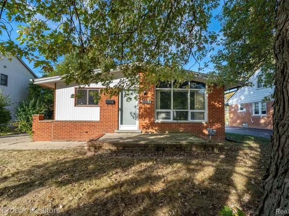 3927 Woodland Ave, Royal Oak, MI 48073