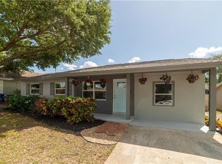 1620 Taylor Lake Cir, Seminole, FL 33778