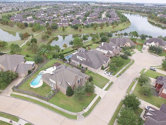 5th image of 2408 Galleon Point Ct