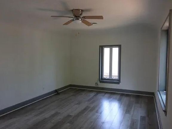 3rd image of 3544 Jefferson St #2