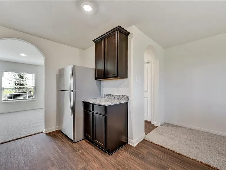 133 Dupont Pass — Photo 4