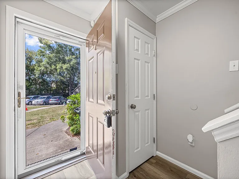 704 Heritage Pkwy — Photo 19