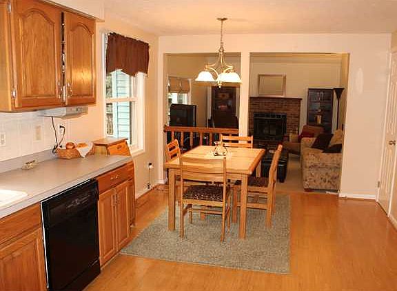 5th image of 16 Edendery Cir