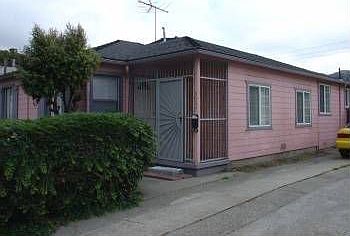 2nd image of 3024 Avon Ln