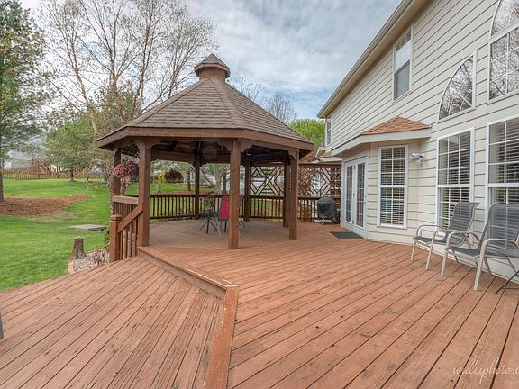 4th image of 17218 Le Foret Ct
