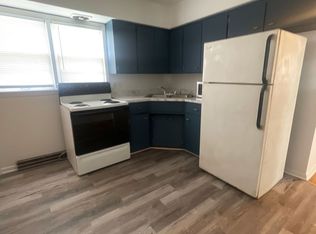 137 Western Ave, Waterloo, IA 50701