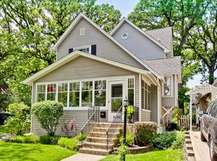 4936 Middaugh Ave, Downers Grove, IL 60515