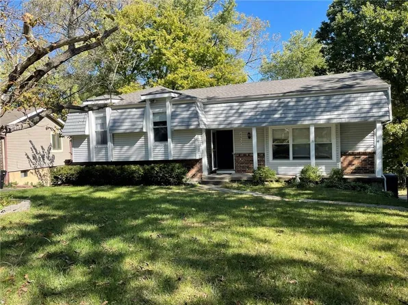 4859 NW Misty Ln, Kansas City, MO 64151