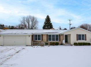 6114 Center Rd, Traverse City, MI 49686