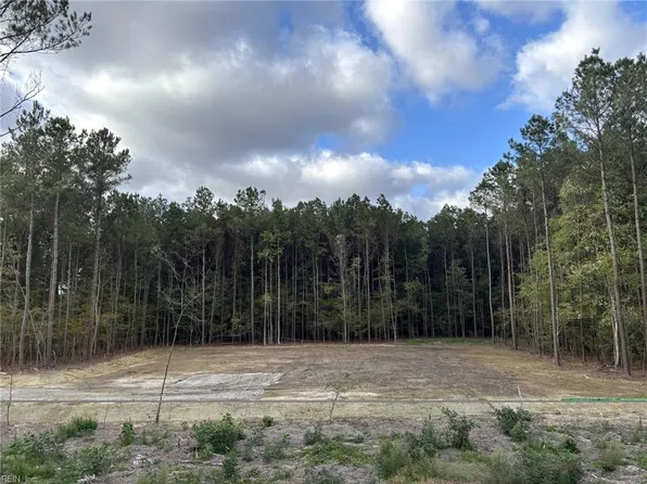 6608 Blackwater Rd, Virginia Beach, VA 23457
