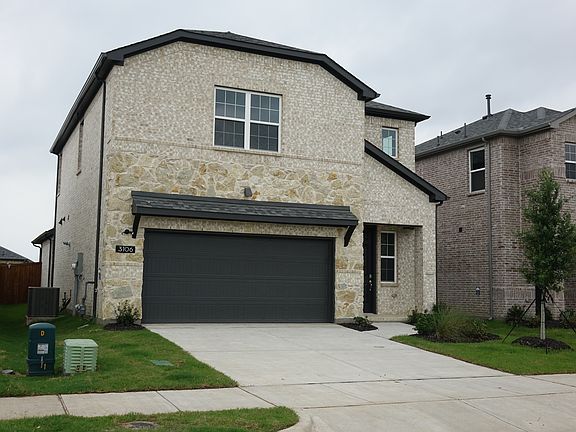 2nd image of 3106 Camellia St