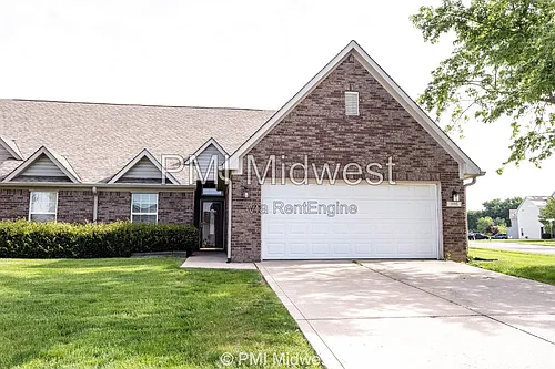 1092 Cobra Dr Photo 1
