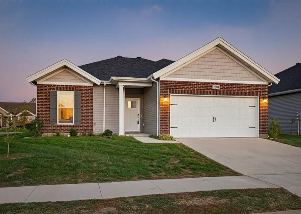 1st image of 2591 Watson Cir