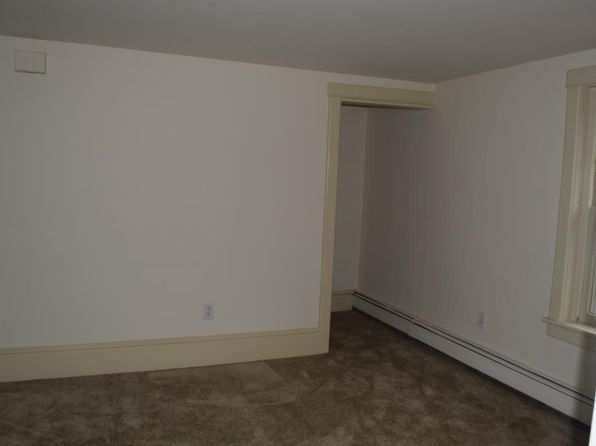 3892 Old Easton Rd Floor 2