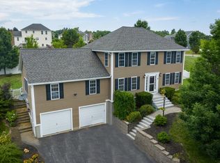 4 Olivia Ln, Rutland, MA 01543