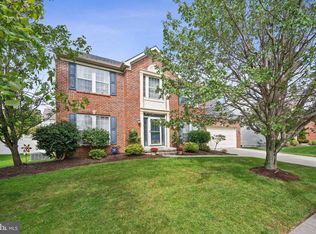 17 Crossing Dr, Linwood, NJ 08221