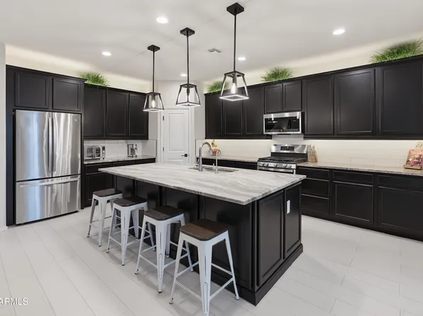 14334 W ARTEMISA Avenue, Surprise, AZ 85387
