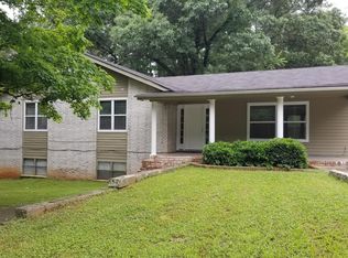 7148 Chaney Dr SW, Covington, GA 30014