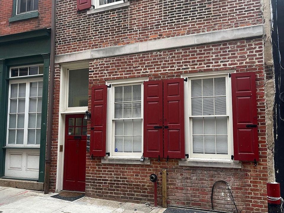 1st image of 236 Quarry St APT 1