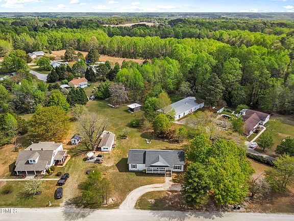 3rd image of 2795 Johnny Baker Rd