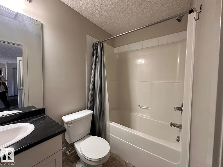 5515 7th Ave SW — Photo 16