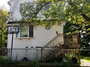39 Brook St, Bergenfield, NJ 07621