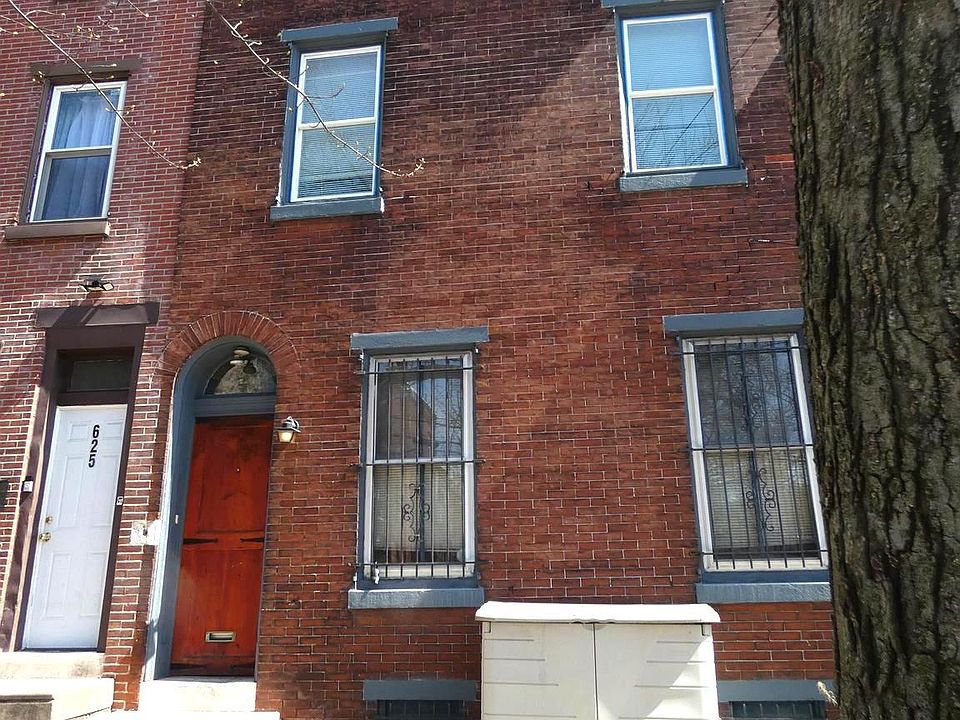 1st image of 627 S 42nd St