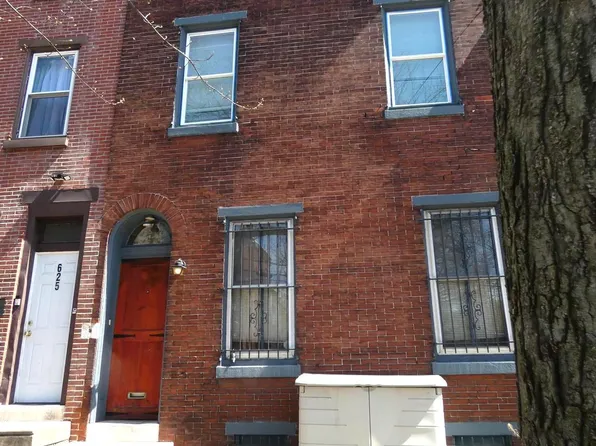 627 S 42nd St, Philadelphia, PA 19104