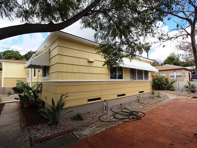 7102 Mohawk St — Photo 23