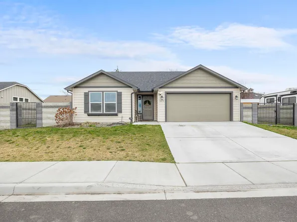 620 Pappys Way, Grandview, WA 98930