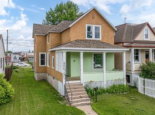 21 E Harvey St, Ely, MN 55731