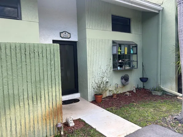 2840 S Oakland Forest Drive #2402, Oakland Park, FL 33309