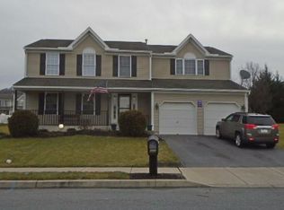 12 Primrose Ln, Sinking Spring, PA 19608