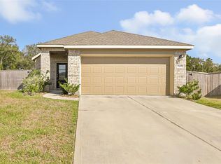 19409 Rosali Meadow Dr, New Caney, TX 77357