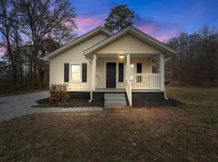 1180 Jackson St, Greer, SC 29651