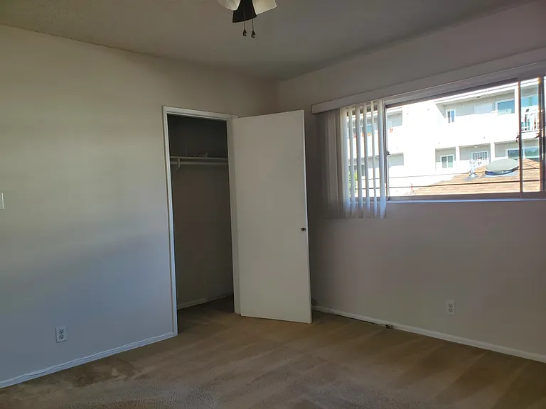 1622 Grismer Ave #G — Photo 13