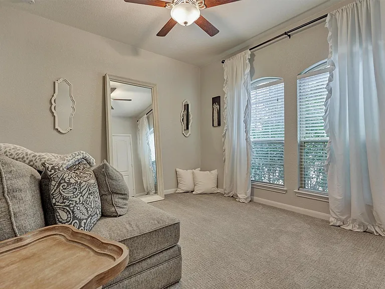 204 Forest Peak Way — Photo 23