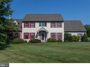 504 Ridge Dr, Lincoln University, PA 19352