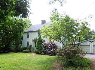 253 Three Mile Hill Rd, Middlebury, CT 06762