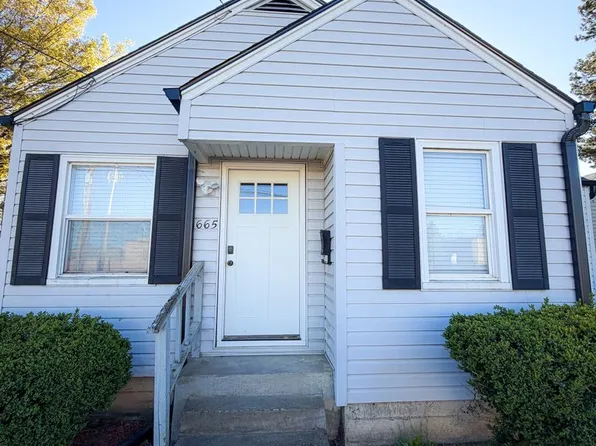 665 Patterson St NW, Salem, OR 97304