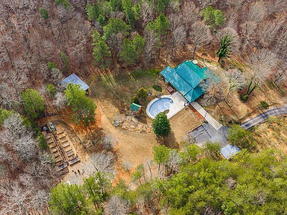 4th image of 3851 Hixon Rd NW