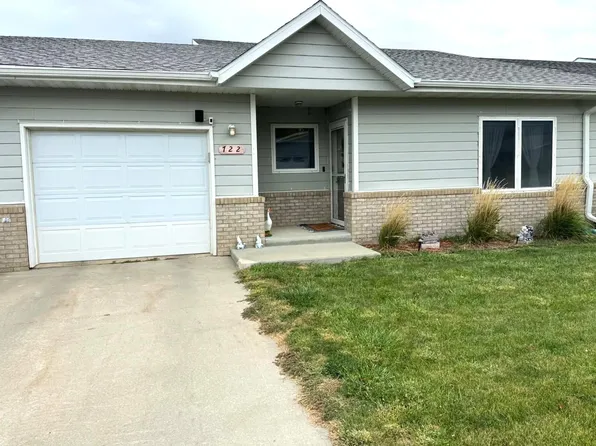 722 E Spruce Ct, Winner, SD 57580
