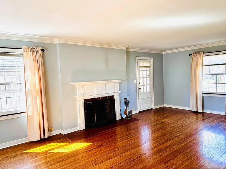 3028 N Bigelow St — Photo 5