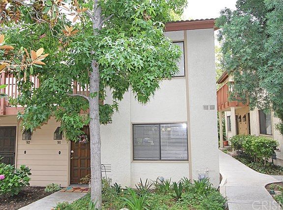 2nd image of 21551 Burbank Blvd Unit 91
