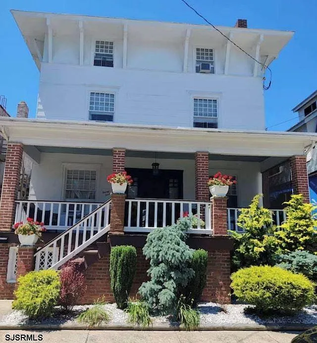 7 bed, 3.0 bath, $16,000 — Photo 4