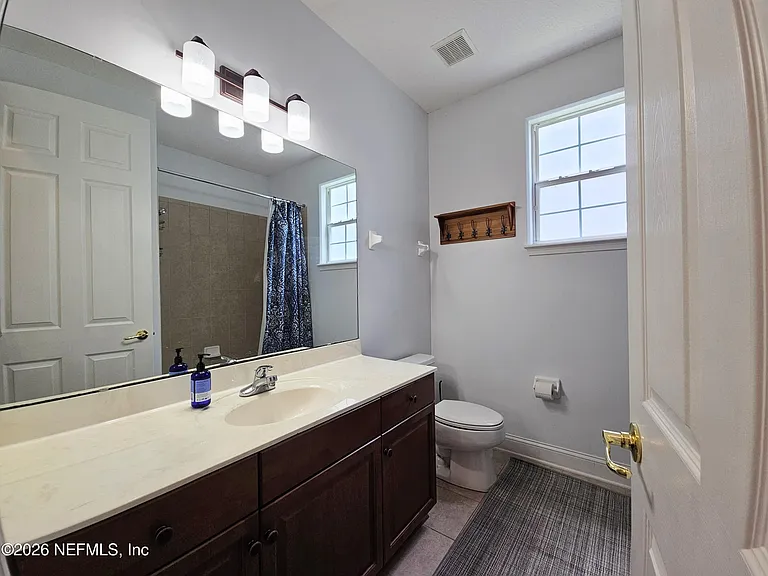169 W Village Dr — Photo 25