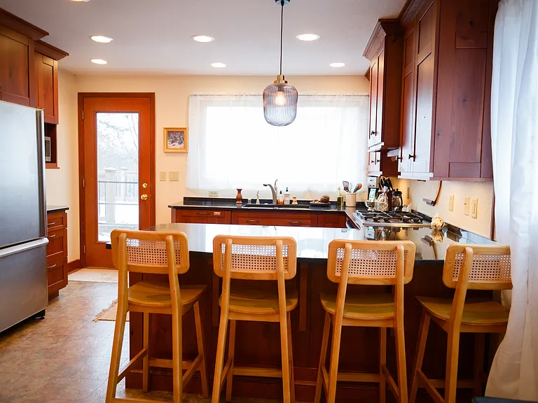 3458 N Mayfair Rd — Photo 33
