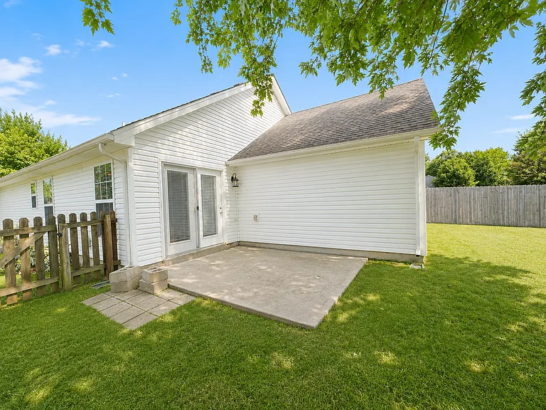 10417 Leven Blvd — Photo 22